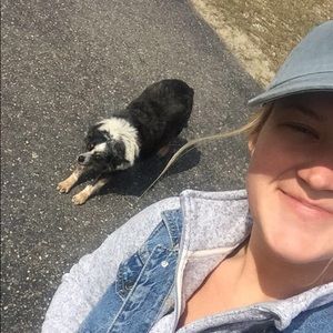 Meet your Posher, Brittani